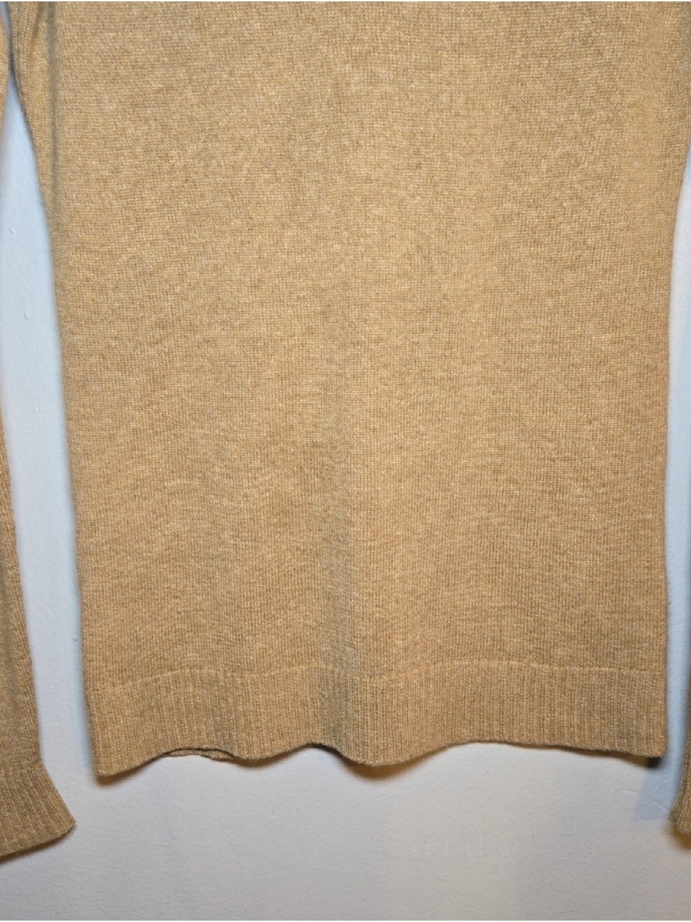 💕 J.Crew 100% Cashmere Turtleneck Sweater Camel Lightweight Knit XS - Picture 4 of 9